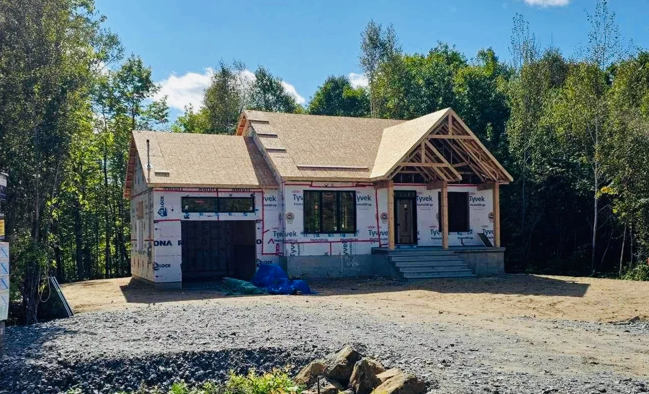 Résidence sur mesure en cours de construction — Entrepreneur général à Hull par BEGIN Construction